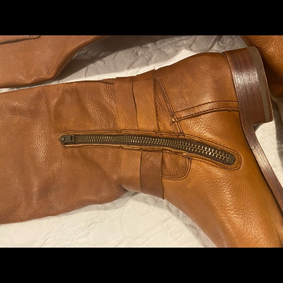 🤎Frye🤎 riding boots ! Like new 🤎 - Picture 7 of 17